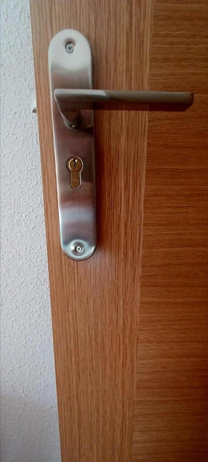 Habitacion Privada Al Lado De La Bahia De Santander Apartment Екстериор снимка